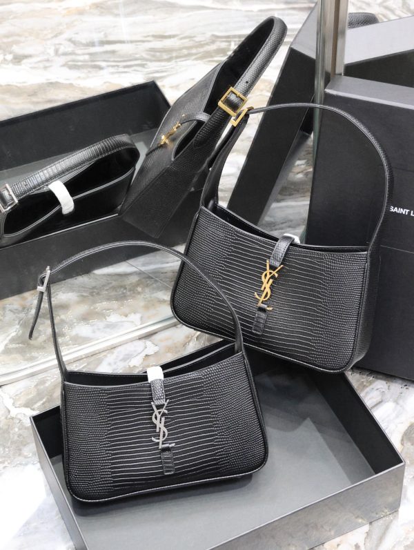 SAINT LAURENT LE 5 À 7 in lizard-embossed shiny leather